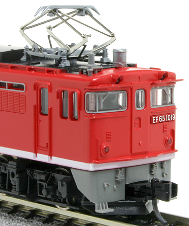 EF65レインボー