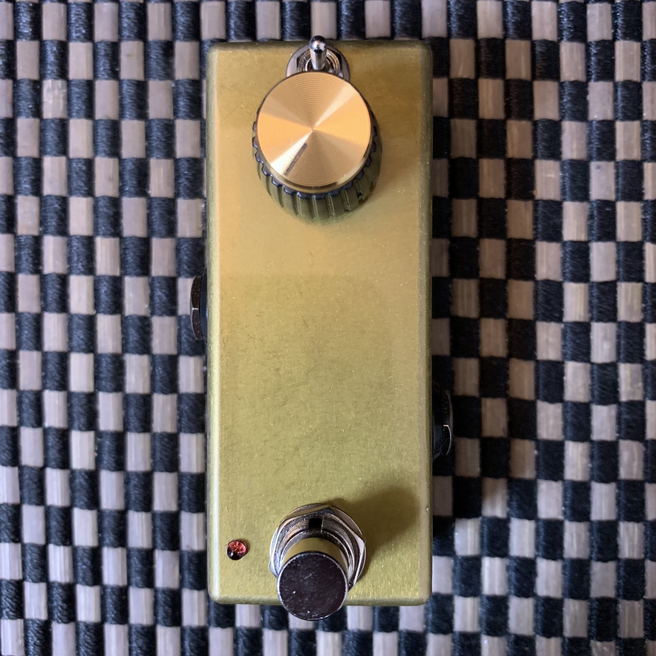 VeroCity Effects Pedals - Official Website - Products - Vero A