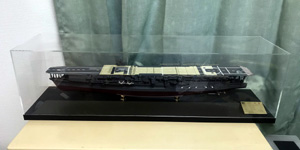 各種艦船模型用ケース(金属脚付フルハル)｜アクリめいと