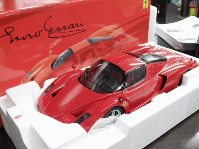 京商 BBR 美品 エンツォフェラーリ 1/18 レッド フルオープン ENZO