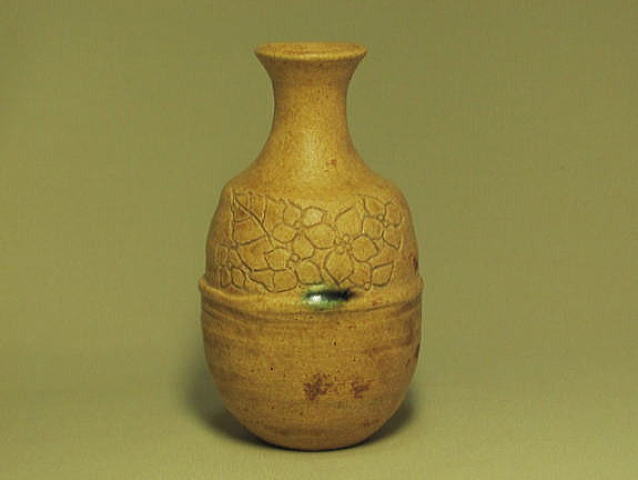 黄瀬戸紫陽花文徳利の詳細／陶器販売のたぬき窯