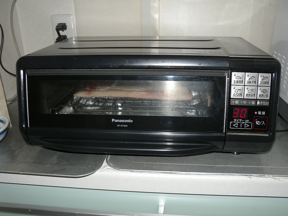 蒲焼の作り方-フィッシュロースター(扉型・両面)＋アルミホイル＋熱湯