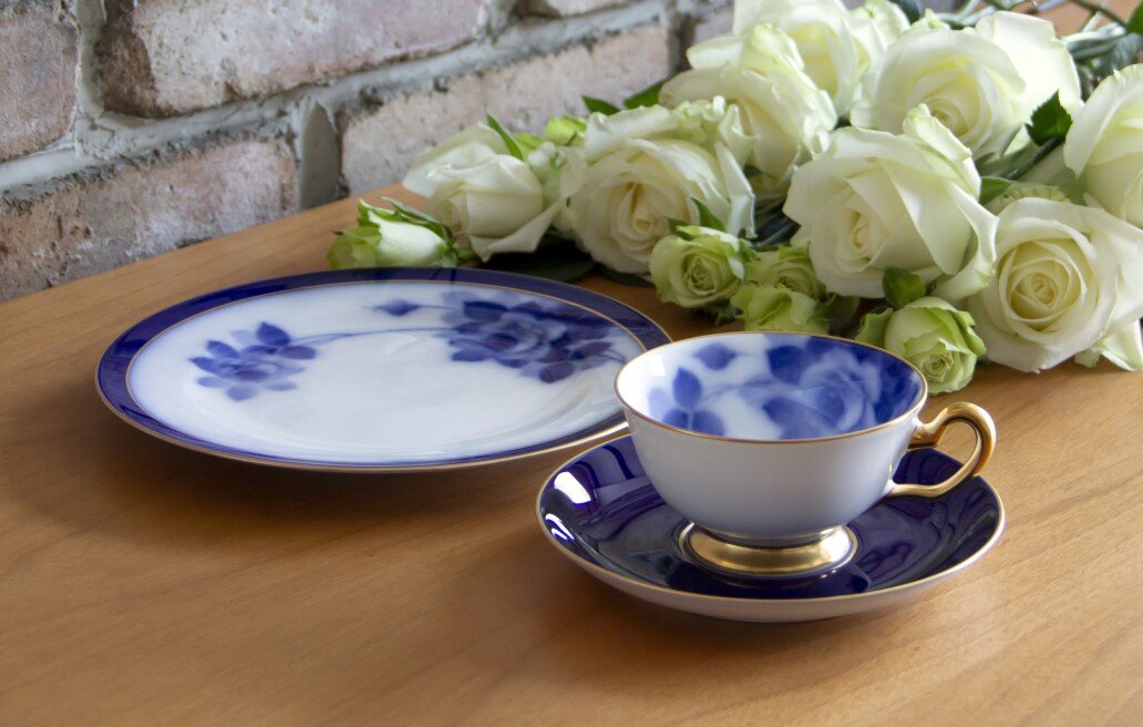 美品 大倉陶園 ブルーフラワー ケーキ皿 パン皿 6枚 大倉陶園100周年