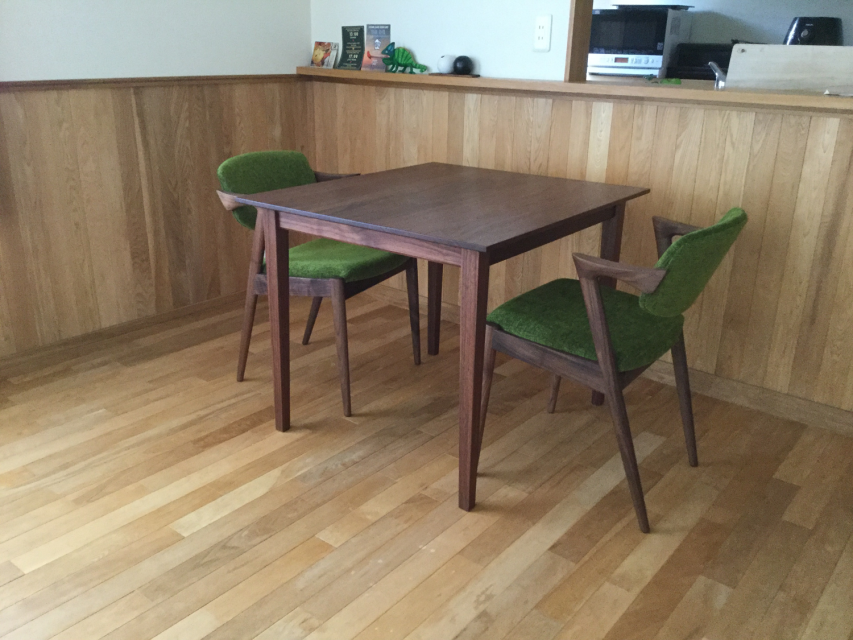 横浜クラシック家具 knock on wood HAND MADEサイドテーブル 横浜