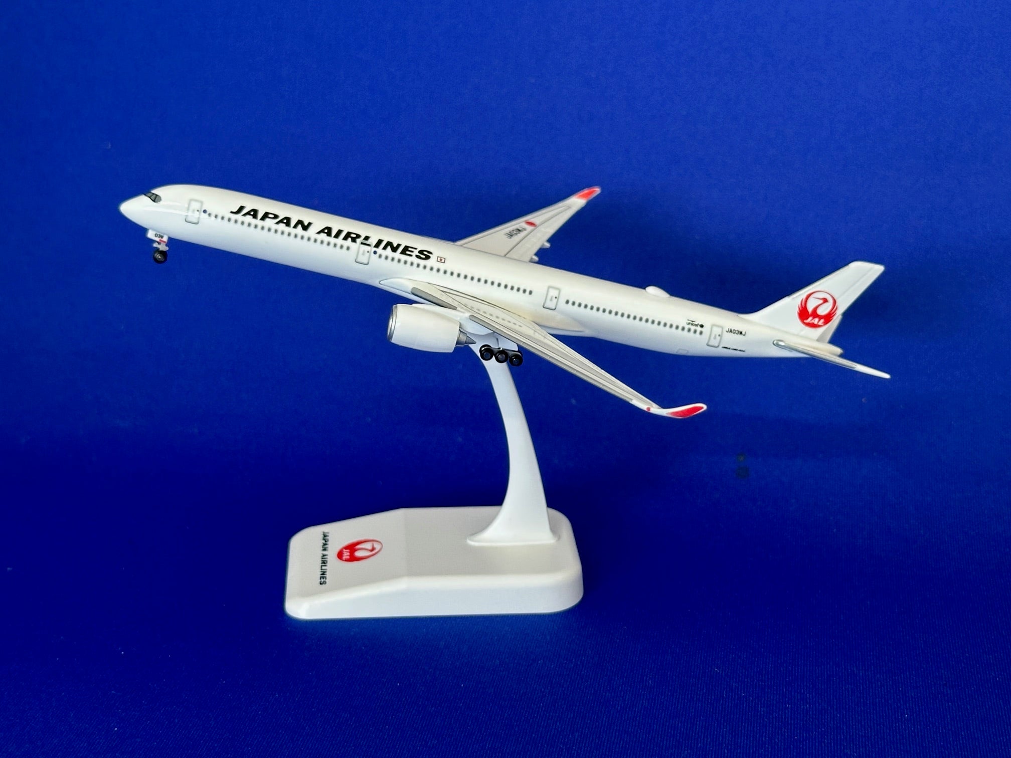 航空機・ヘリコプター JAPAN AIRLINES AIRBUS A350-1000 1/500 エア