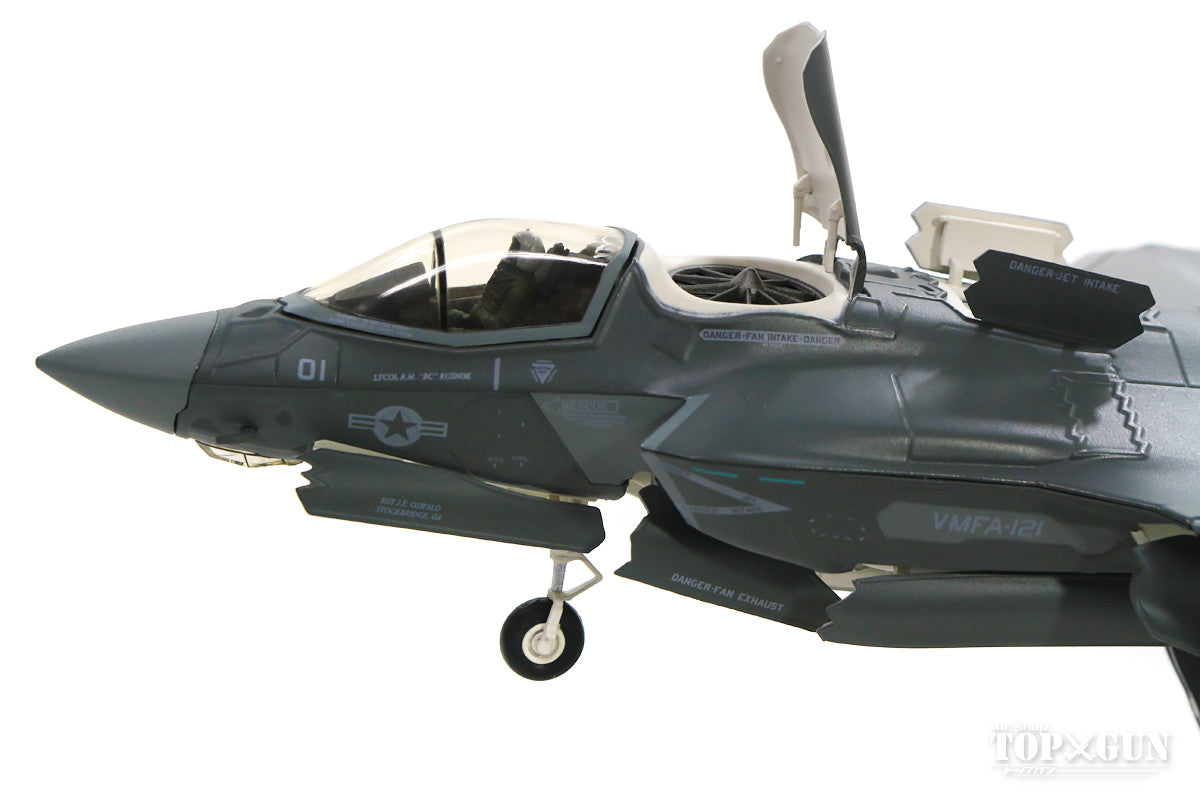 Hobby Master F-35B アメリカ海兵隊 第121海兵戦闘攻撃飛行隊 岩国基地