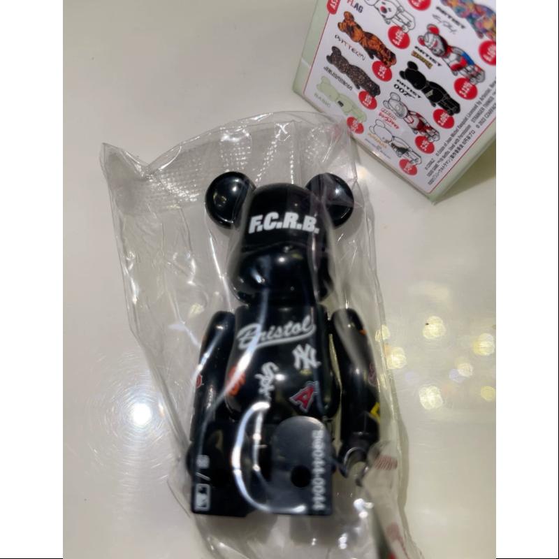 Bearbrick Series 44 SUPER Secret MLB F.C.R.B. 100% – TOYSEZ