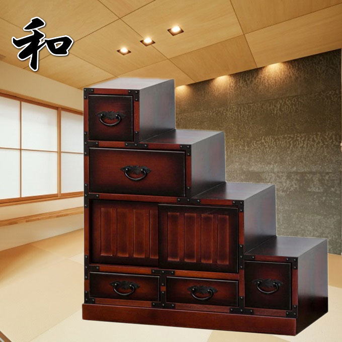 楽天市場】＼本日ポイント5倍／民芸調 階段箪笥（たんす）右下がり