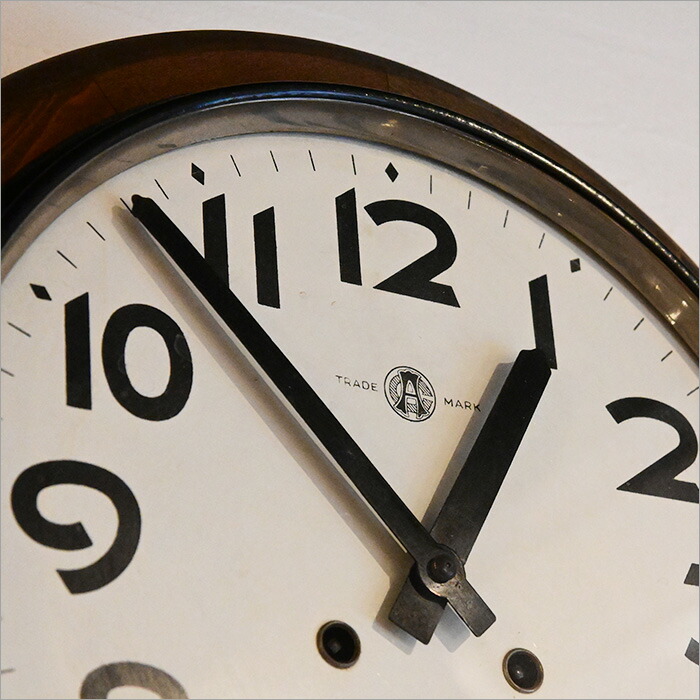 楽天市場】ゼンマイ時計 リメイク アンティーク 壁掛け時計 丸型 木製