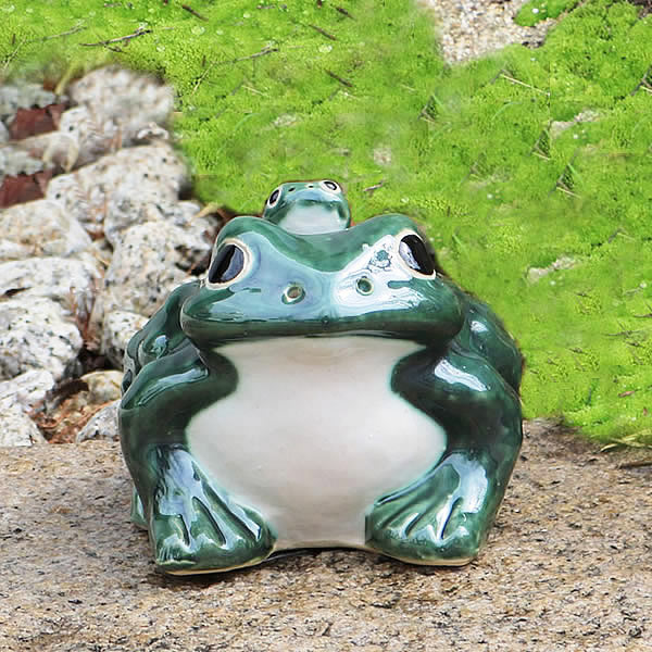 AKa6808 古い 陶器製 蛙 かえる カエル 置物 欠けあり AKa6808 古い