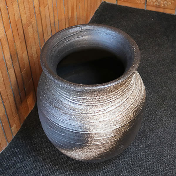 楽天市場】大壷 信楽焼 つぼ 大ツボ 陶器 つぼ 花瓶 しがらき焼き