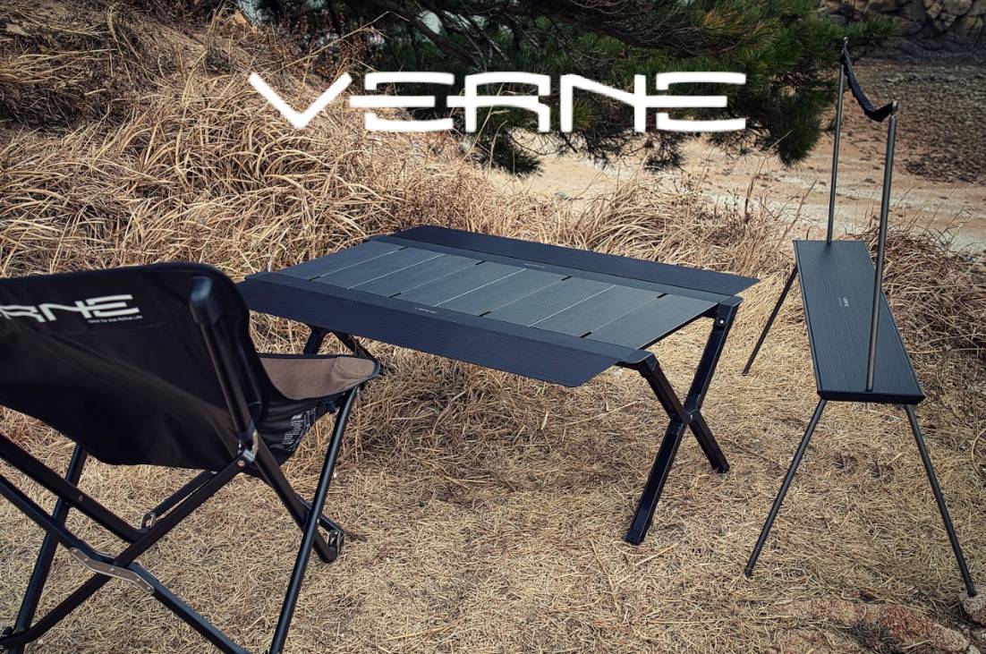 VERNE フラットテーブルL ブラック VERNE フラットテーブルL ブラック