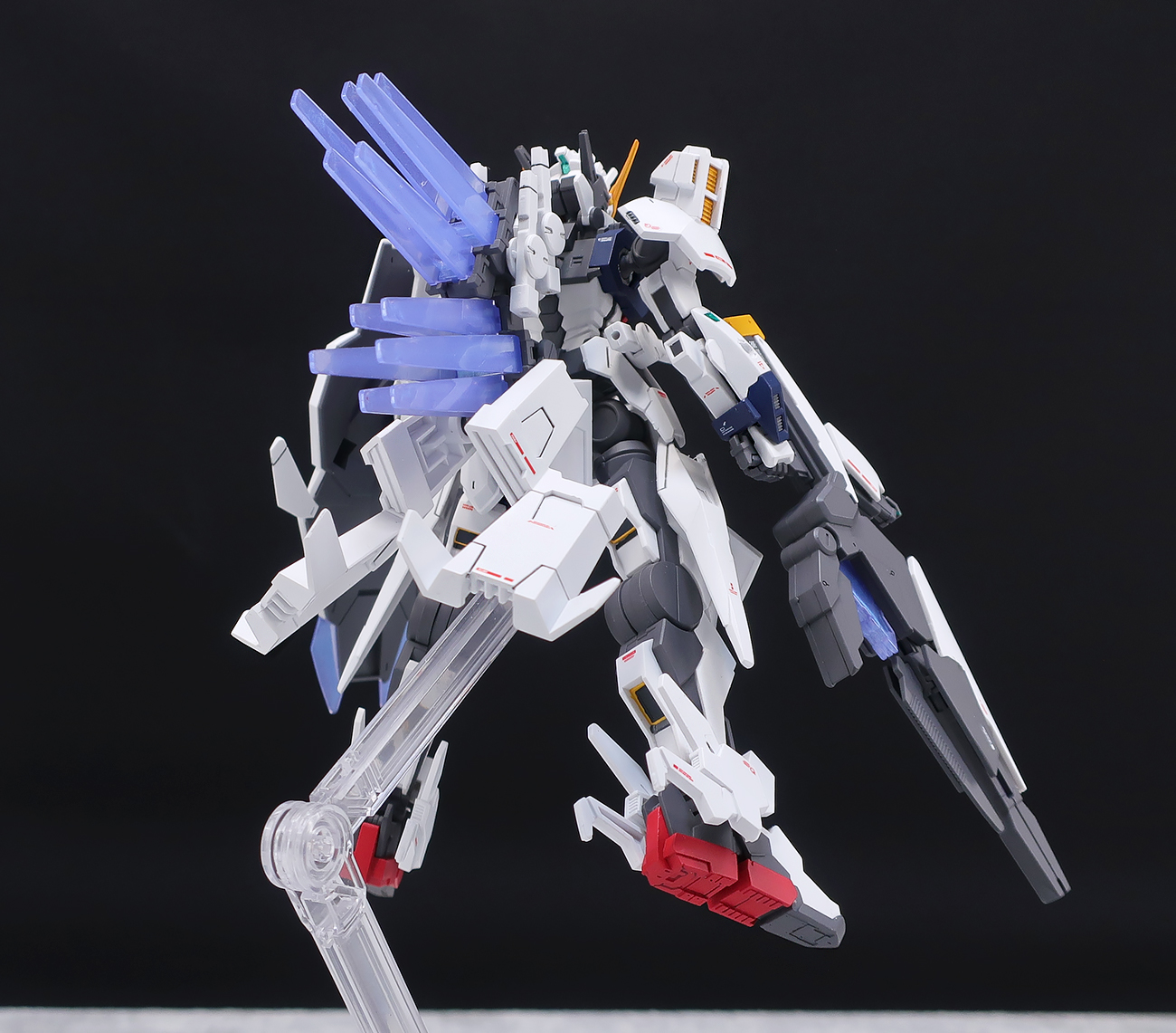 HG 1/144ガンダムジリウス 塗装済 完成品 HG 1/144 ガンダムジリウス