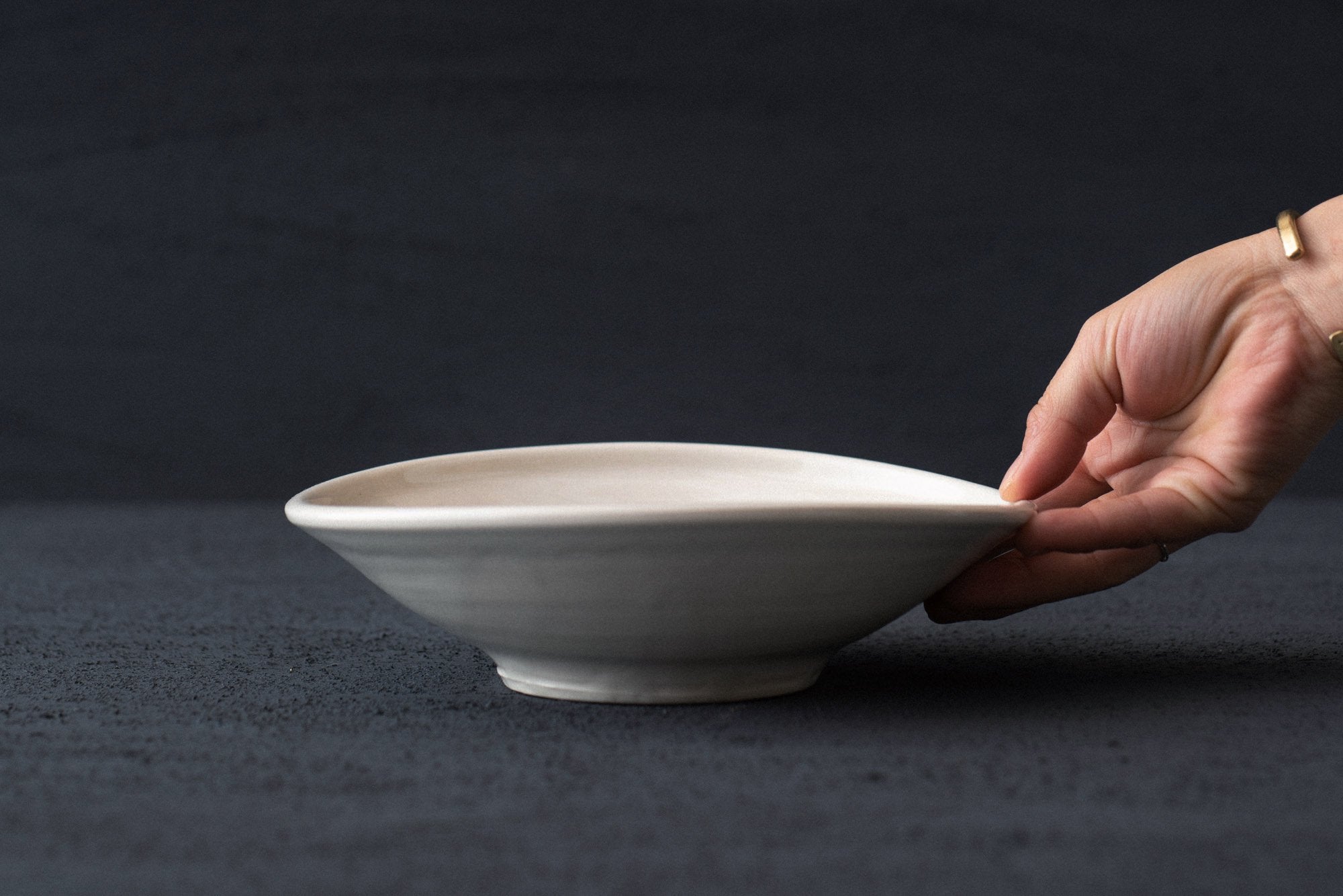 白磁 7寸鉢｜境知子