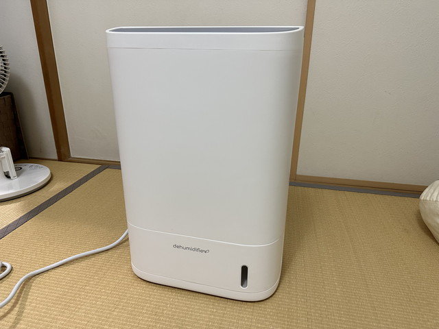 デシカント式 衣類乾燥除湿機「hysure X3」が2.5Lタンク搭載でスピード