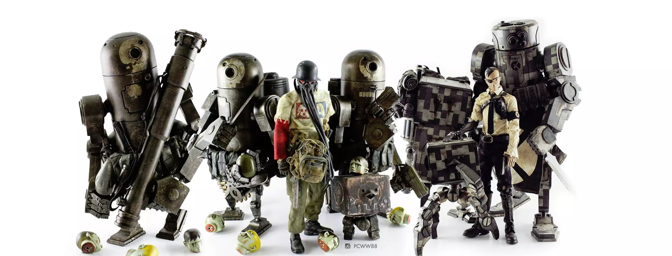 World War Robot (WWR and WWRp) action figures and toys by Ashley