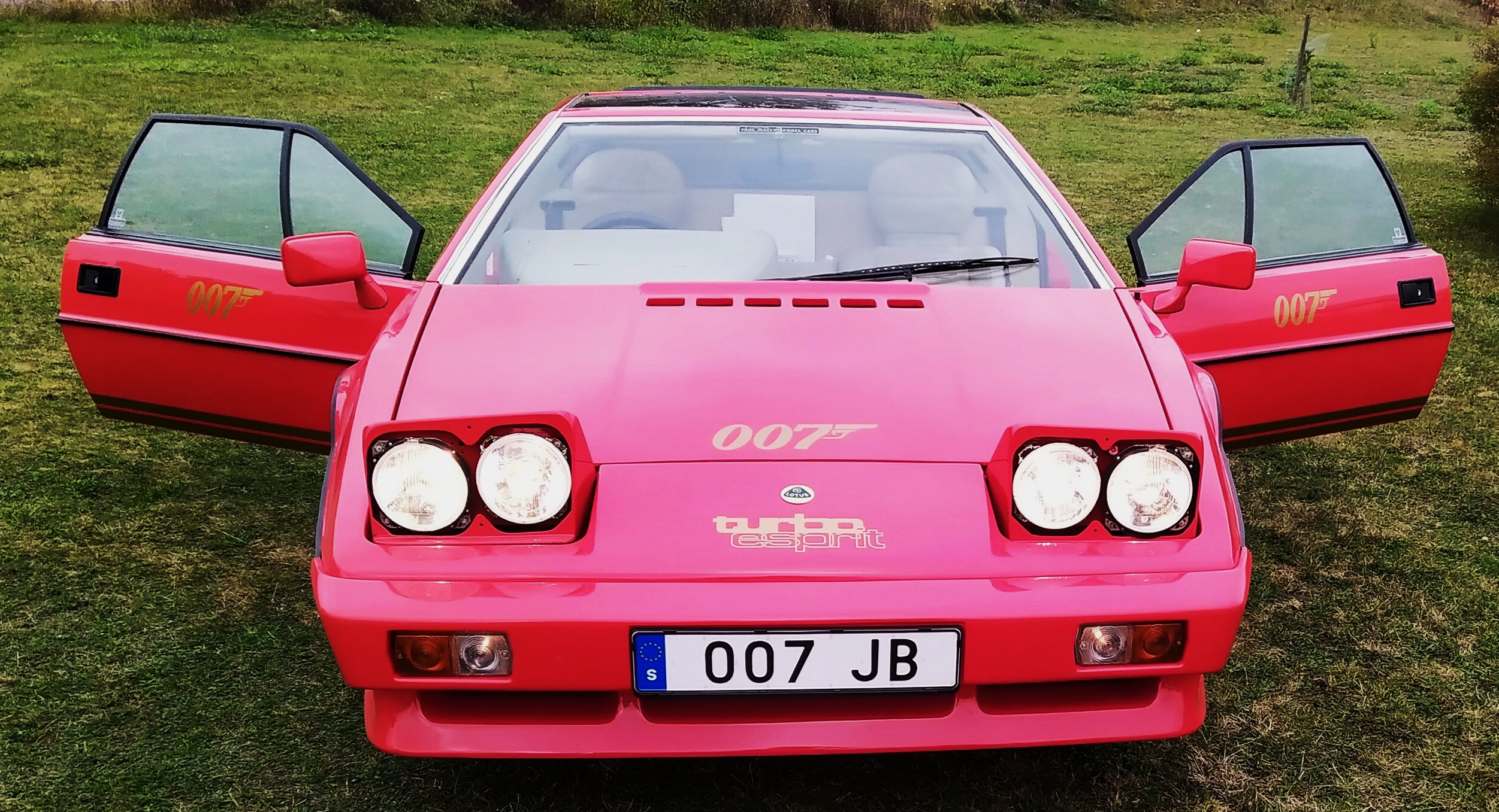 LOTUS ESPRIT 1977 ボンドカー希少 LOTUS ESPRIT 1977 ボンドカー希少