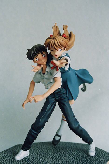 シンジとアスカエヴァンゲリオンガレージ