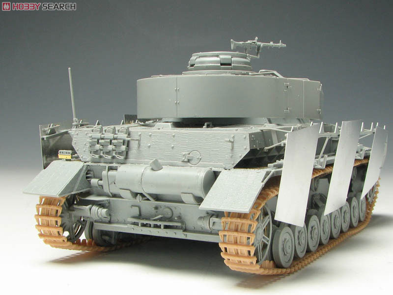 WW.II ドイツ軍IV号戦車H型 後期生産型 w/ツィメリットコーティング