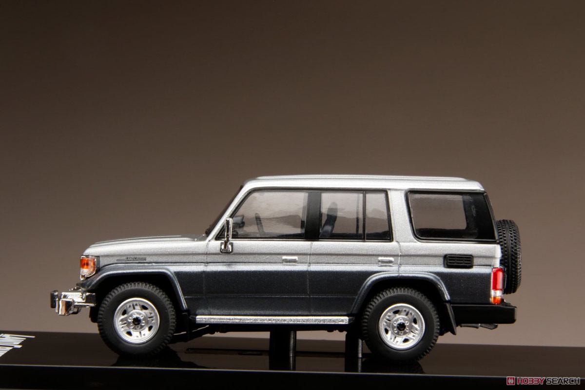 ランドクルーザー70色見本セット売り ランドクルーザー70色見本セット