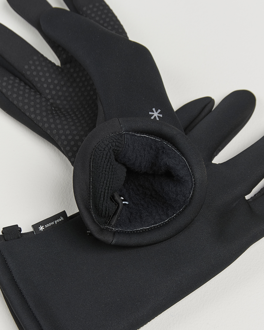 Snow Peak GORE Windstopper Gloves Black at CareOfCarl.com