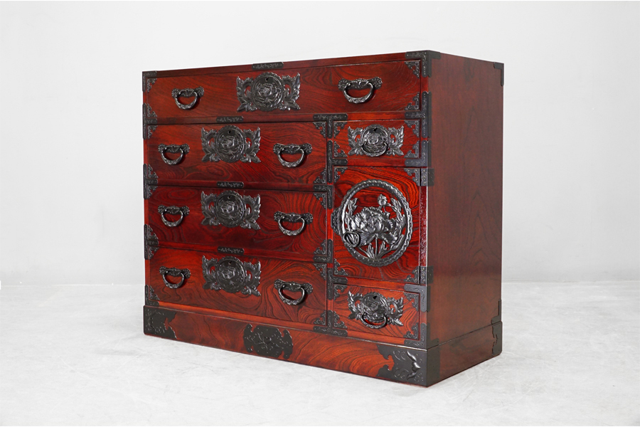 展示品/極上品 岩谷堂箪笥 欅材漆塗り車箪笥鉄金具/車タンス時代箪笥