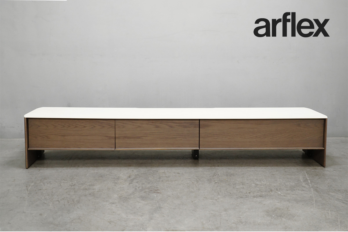 廃盤品unico⁄ウニコ コーナーAVボード unico HOLMシリーズのAVボード