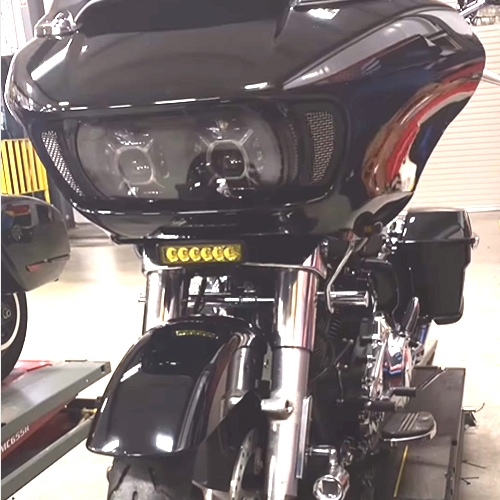 HIGH-POWER イエロー LED ドライビングライトバー - Custom Dynamics