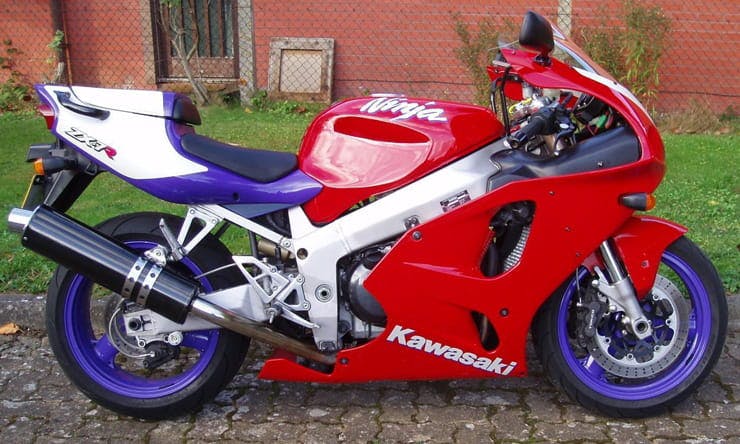 Kawasaki ZX-7R Ninja - Modern Classic Review & Buyers Guide
