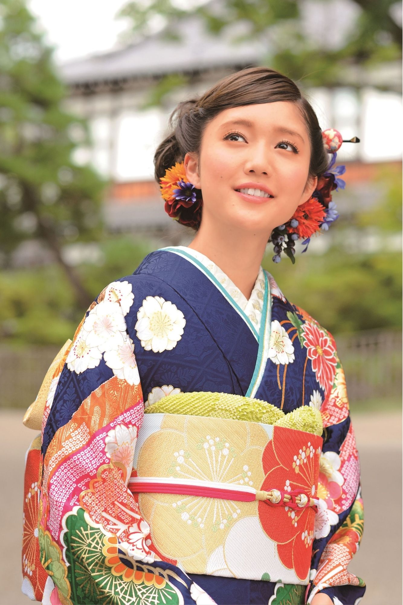 総絞り 金彩 熨斗 花模様 振袖 晴れの日 成人式 卒業式 着物 114p