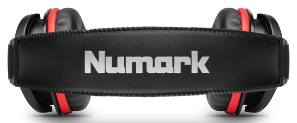 NumarkのPartymix Liveのお得なバンドルセット！DJ始めたい方はまずは