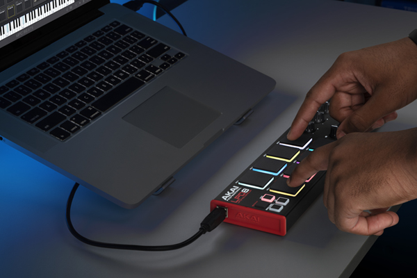 AKAI Professionalの新たなMIDIパッドLPD8 MKIIをご紹介いたします。