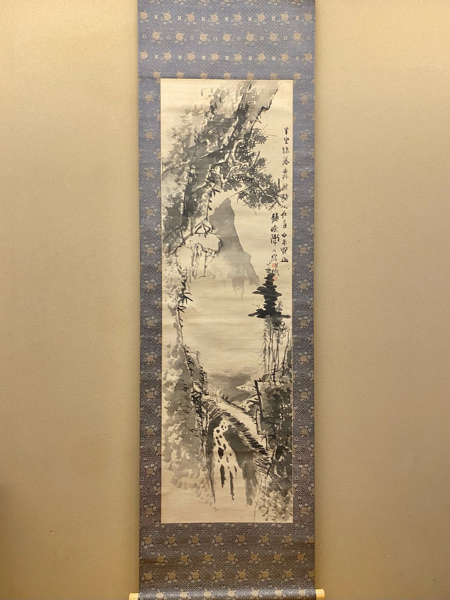 美品 軸 金運 縁起物 おもてなし 絵 龍神 山水 水墨 中国 美術 骨董