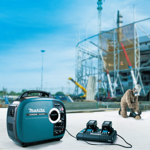 MAKITAマキタ インバーター発電機 G140IS☆防音☆発電良好☆軽量 60