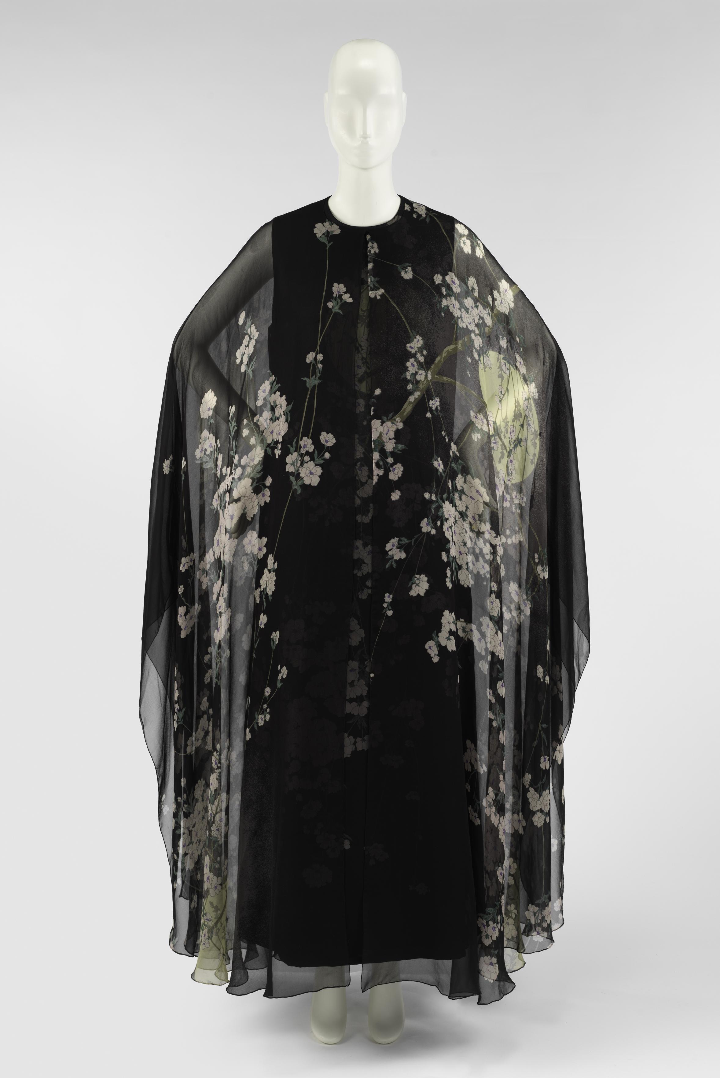 生誕100年 森英恵 ヴァイタル・タイプ | 企画展 | 国立新美術館 THE