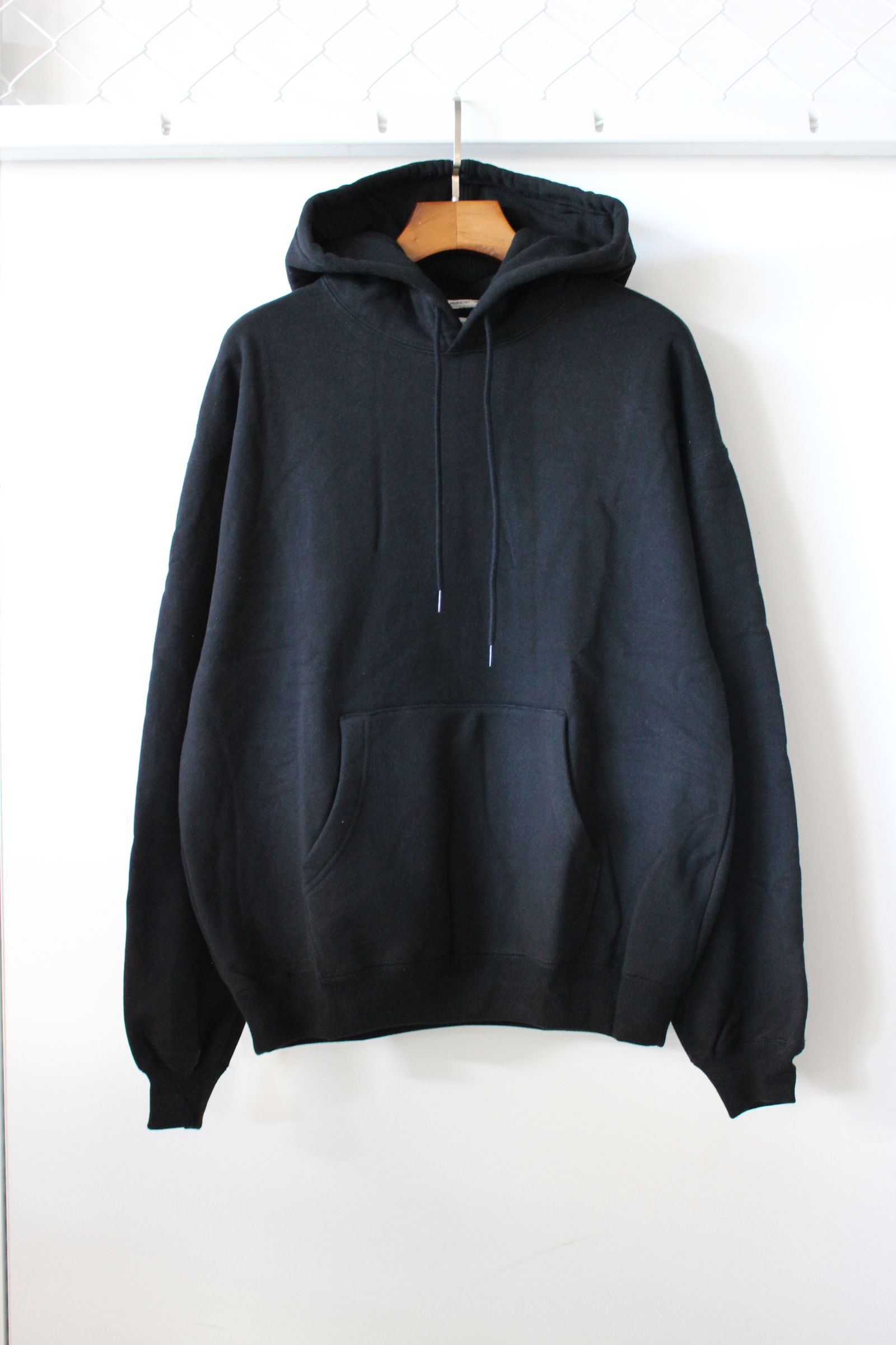 ÜBERMENSCH ブラックフーディ G-DRAGON - Hoodie [2025 World Tour