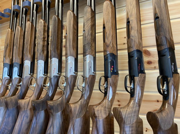 クレー射撃トレーニング銃（くるみ材・ウェイト100g×4個込み） クレー