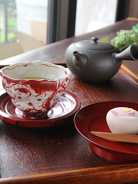 榛澤宏 汲出し ゆのみ 赤絵 陶器 赤絵ペルシャ段付き汲出し 山帰来