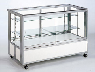 ショーケース販売の徳山