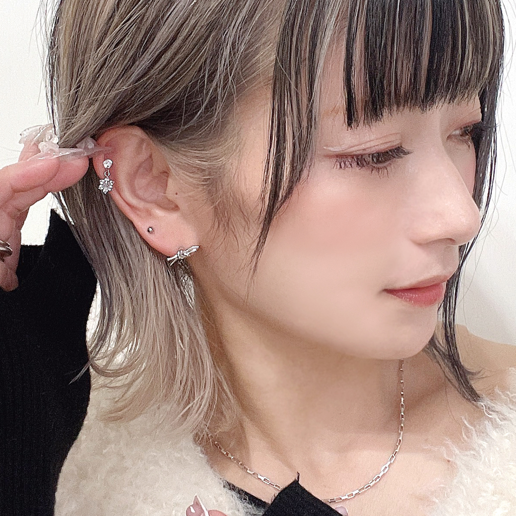 16G 14G ］キュービック フラワー 軟骨ピアス ヘリックス ボディピアス