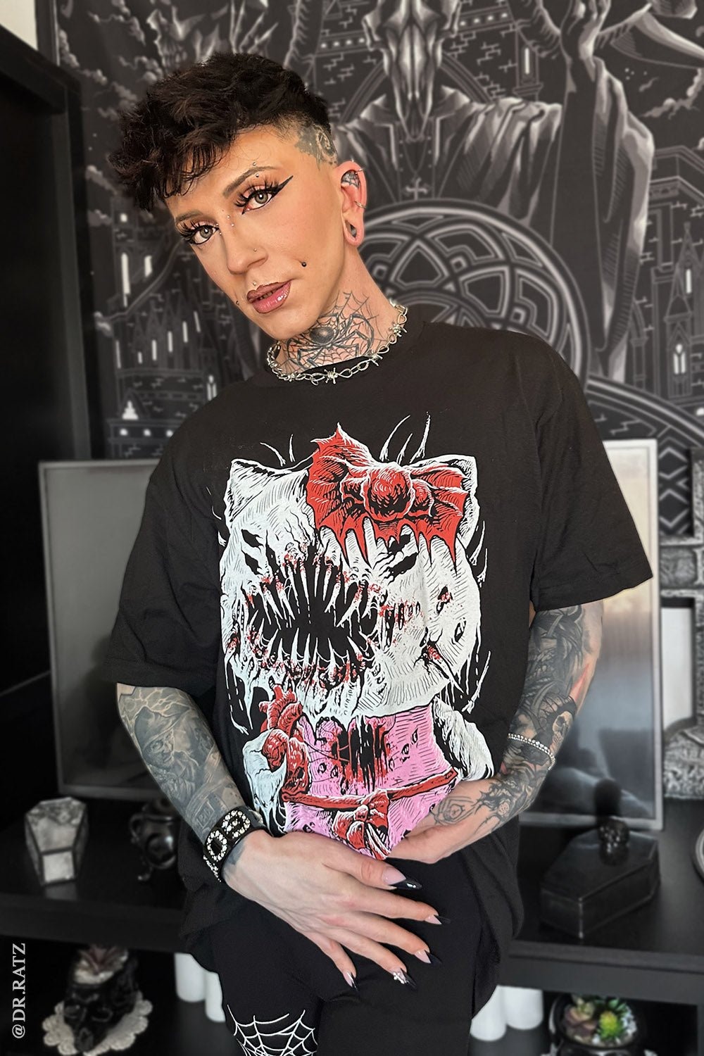 Underworld Tシャツ @TOWER.JP 歌会VOL.1」Tシャツ（黒） – YAH ONLINE