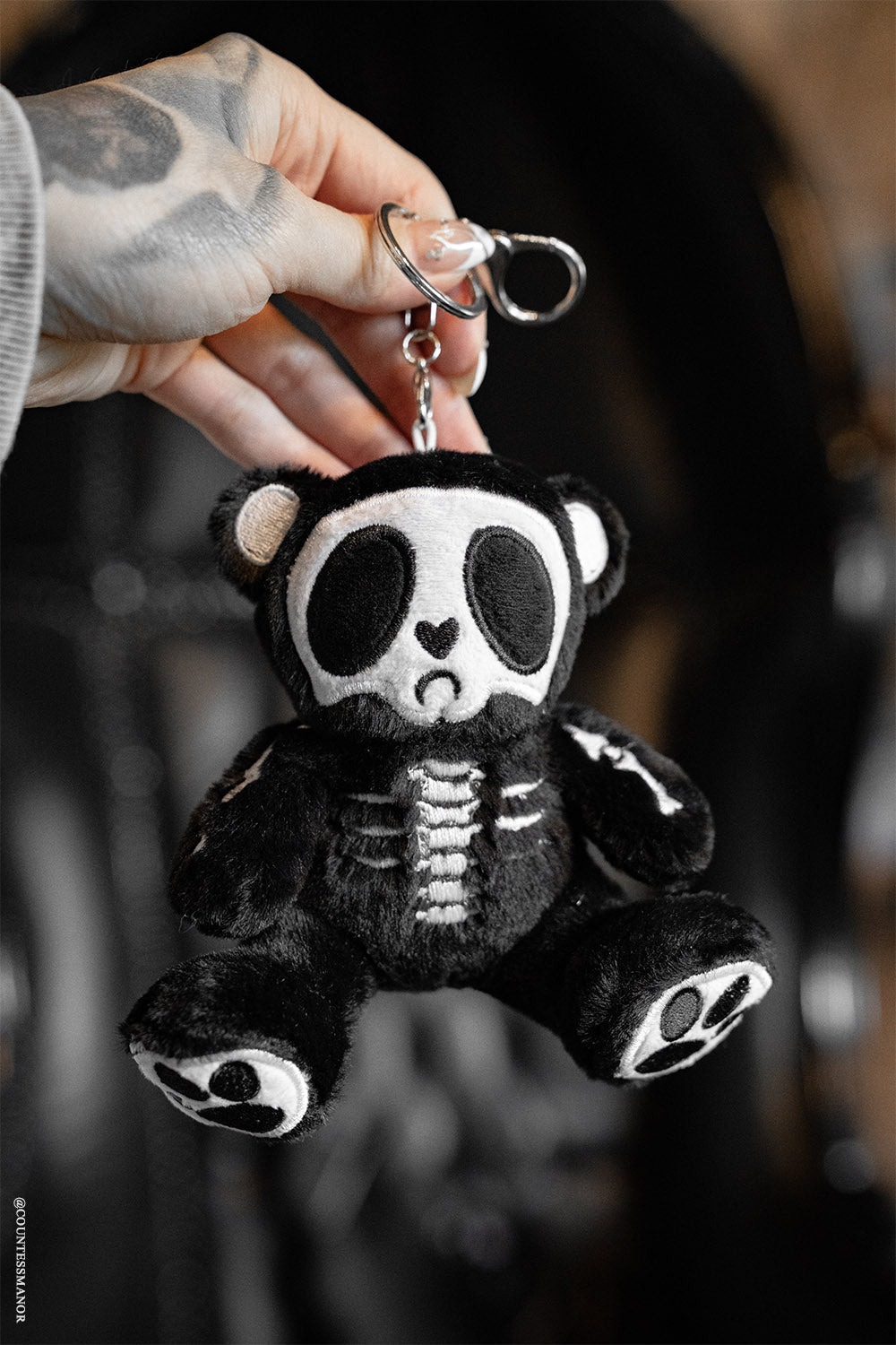 ⚡期間限定SALE⚡Grumpy Bones Bear Plush Keychain / ぬいぐるみ