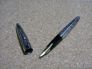 コラム 愛用の万年筆