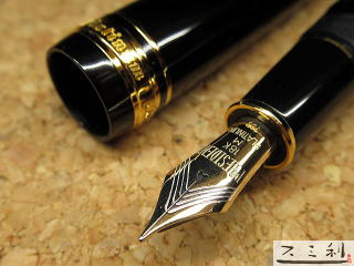 プラチナ プレジデント万年筆 スミ利文具店 こだわりのハード調ニブを