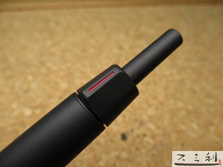 パイロット キャップレスLS万年筆（ラグジュアリー&サイレント）、スミ