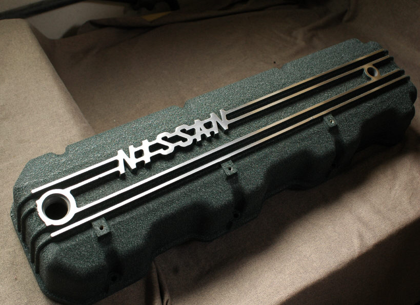 NISSAN L型タペットカバー