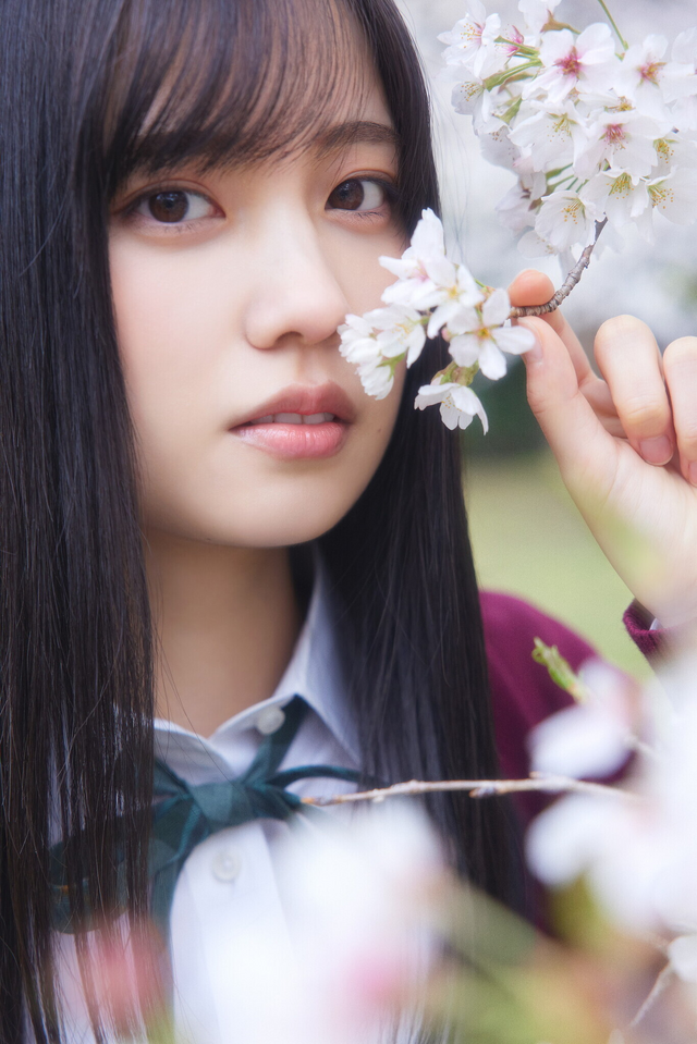 山田桃実 直筆サイン入り生写真 櫻坂46 生写真 4期生 山田桃実 直筆