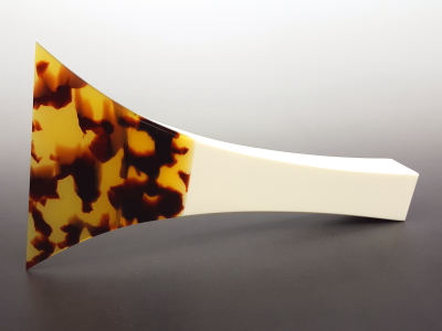 ②三味線鼈甲撥 バチ ベッコウ べっ甲 津軽三味線 和楽器 希少 135g ②