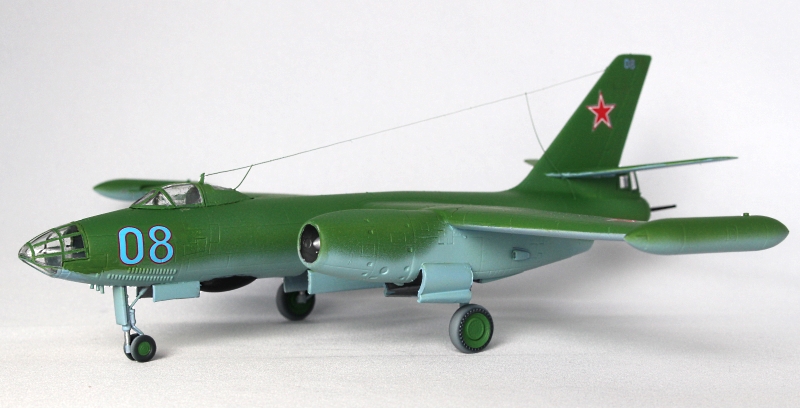 AIRFIX Models | AIRFIX 490 ILYUSHIN IL.28 | Model Kits 超超激レア