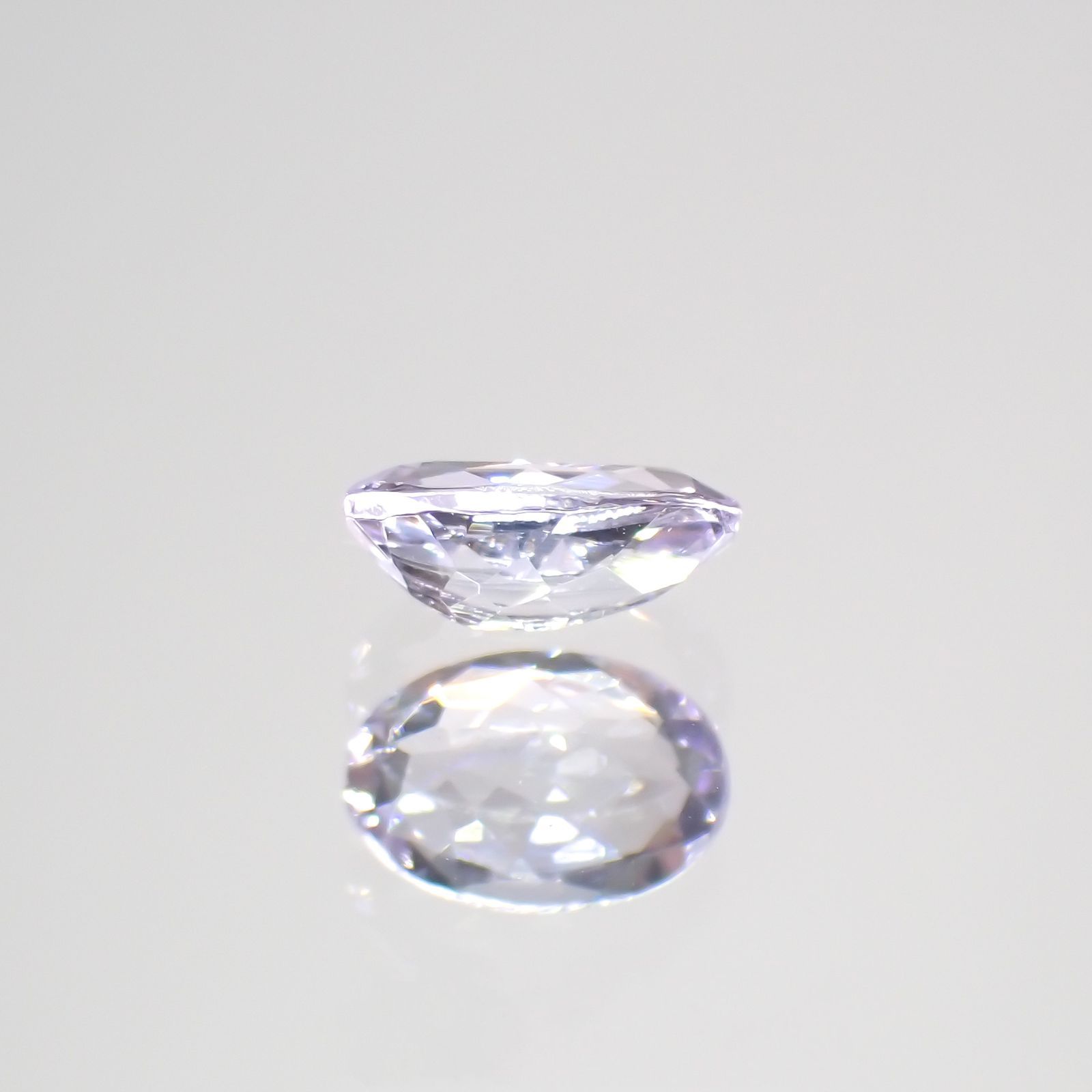 ラベンダーゾイサイト(宝石名ゾイサイト)タンザニア産 識別済 0.40ct